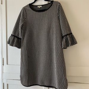 Max Studio Ruffle Sleeve Dress